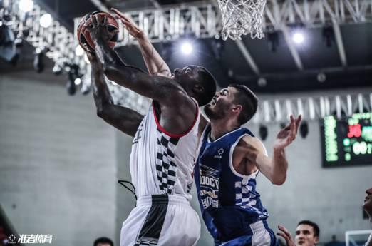 独家爆料篮球明星视频,篮球巨星幕后训练瞬间，震撼曝光！  第2张