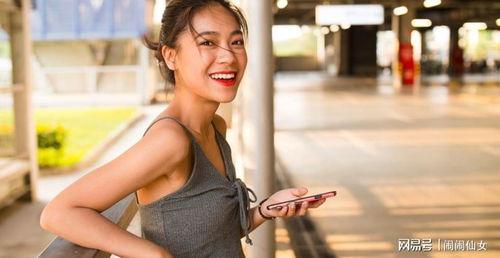 娱乐圈小糊咖吃瓜是谁啊,揭秘神秘“吃瓜群众”身份  第2张